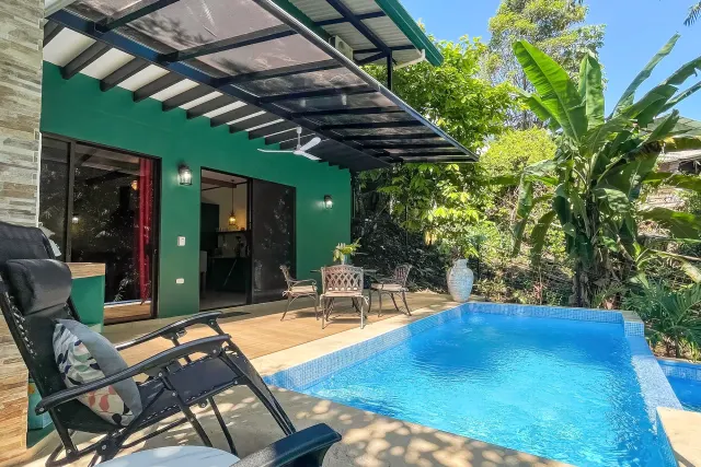 BookNoFees vacation rental in QUEPOS MANUEL ANTONIO – Entire house in QUEPOS MANUEL ANTONIO