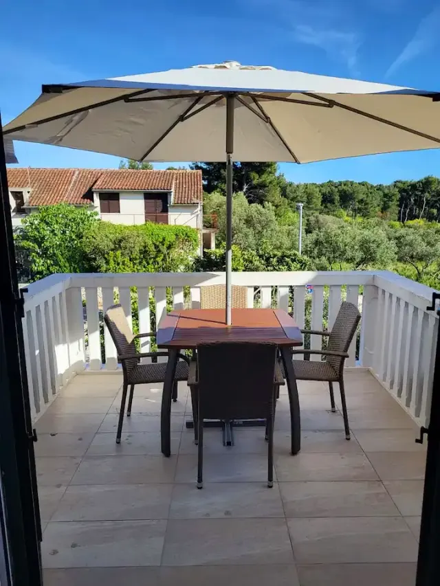 BookNoFees: NEW - Vacation Rental 2: Close to the Beach, Quiet Location – Tribunj