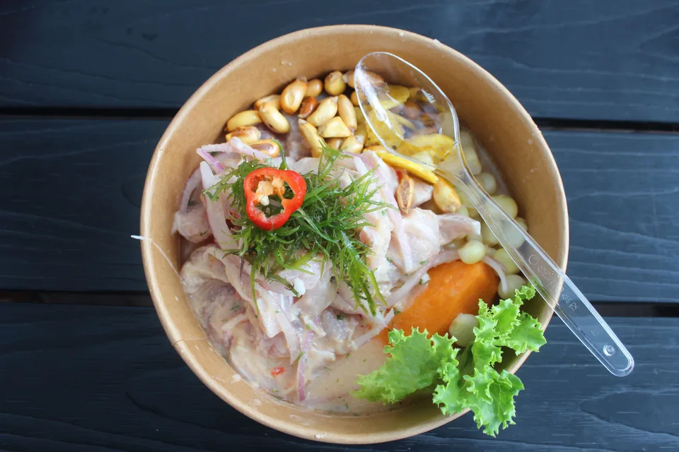 BookNoFees: Contoh foto: Ceviche ikan dengan bawang dan jagung