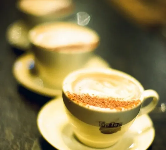BookNoFees: Kafe – The Sister Brussels Café – Brussels – The Sister Brussels Café, foto 2