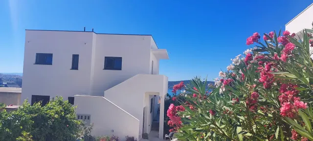 BookNoFees: Penginapan peribadi Miran dengan pemandangan laut – Kaštel Sućurac, Split