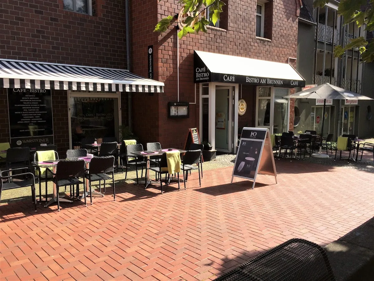 BookNoFees: Restoran – Café & Bistro Am Brunnen – Fröndenberg – Café & Bistro Am Brunnen, foto 1