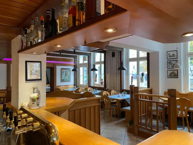 BookNoFees: Restoran – Altes Gasthaus Diers am Markt – Werl – Penginapan Lama Diers di Pasar, foto 3