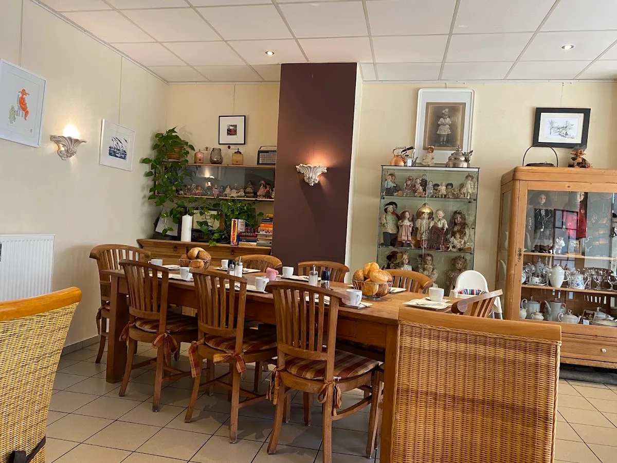 BookNoFees: Restoran – Café Mailin – Unna – Café Mailin, foto 1