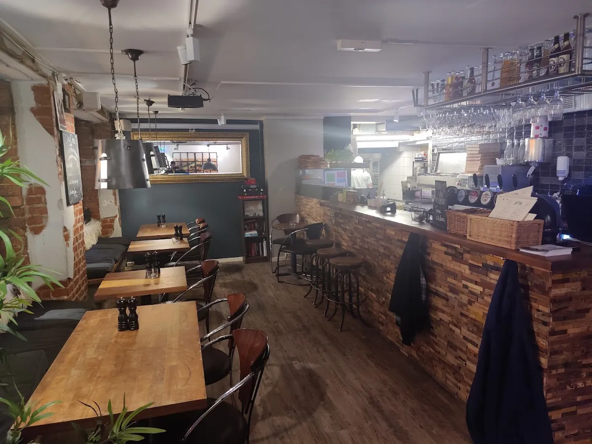BookNoFees: Restoran – Cin Cin Café – Oslo – Cin Cin Café, foto 1