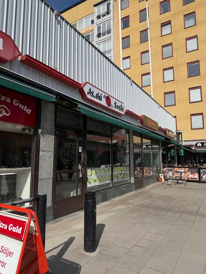 BookNoFees: Kedai snek – Asahi Sushi – Stockholm – Asahi Sushi, foto 1