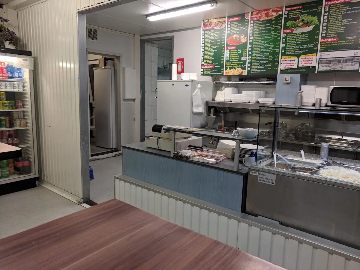 BookNoFees: Restoran – Döner Kebap Haus Lindenberg – Freudenberg – Döner Kebap Haus Lindenberg, foto 1