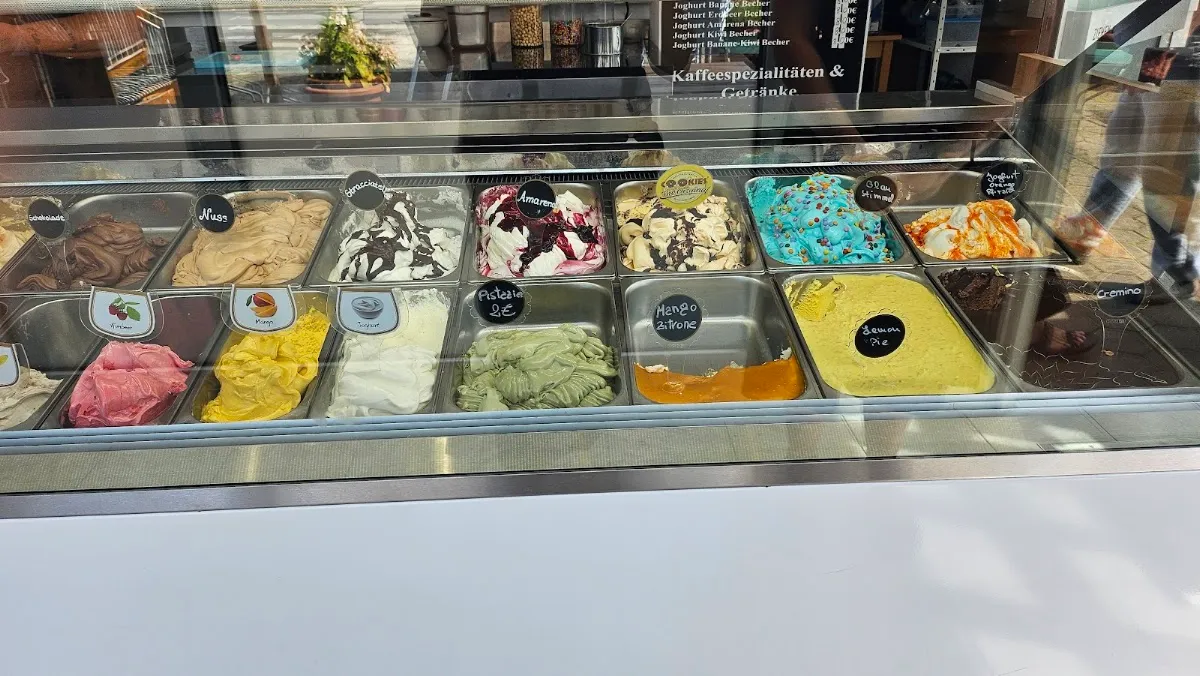 BookNoFees: Restoran – Eiscafé Milanese – Schwerte – Eiscafé Milanese, foto 1