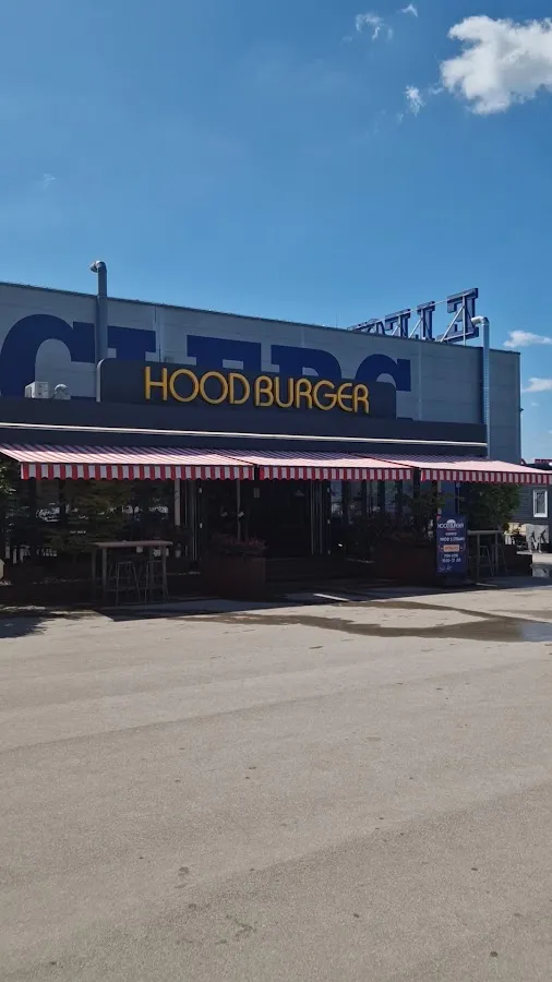 BookNoFees: Kedai snek – Hood Burger – Ljubljana – Hood Burger, foto 3