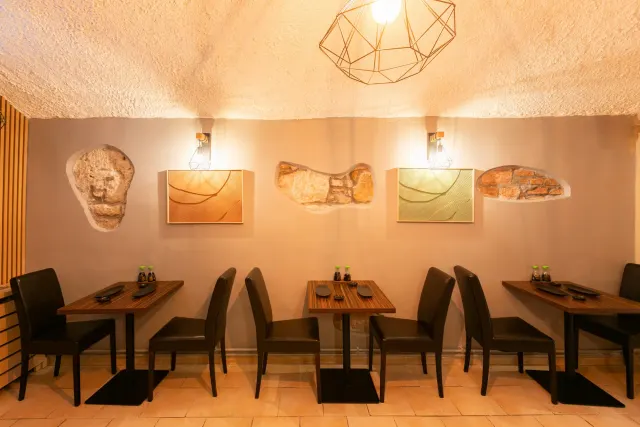 BookNoFees: Restoran – Imperial Sushi – Prague – Imperial Sushi, foto 3