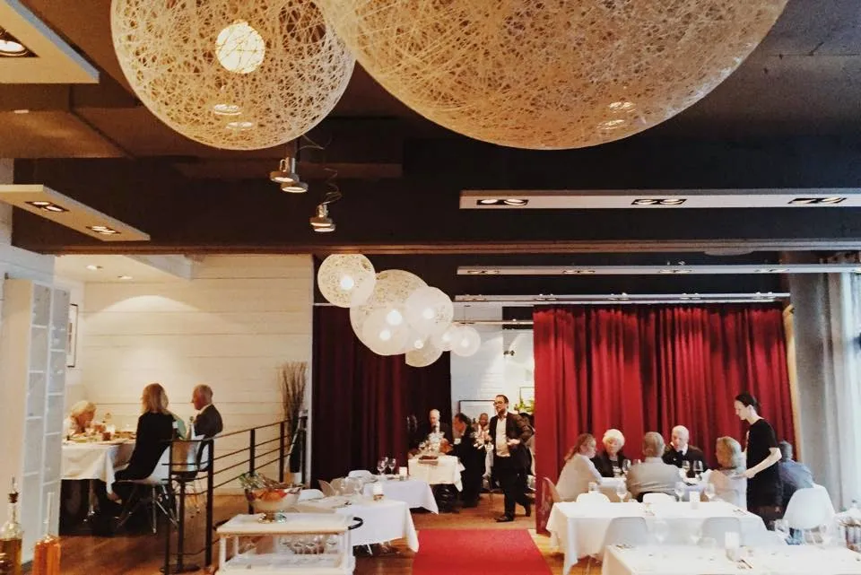BookNoFees: Restoran – Brasserie Mares – Oslo – Brasserie Mares, foto 1