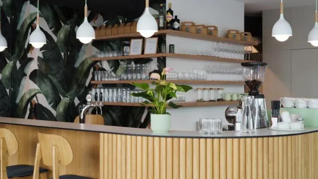 BookNoFees: Kafe – Elou – Vienna – Elou, foto 3