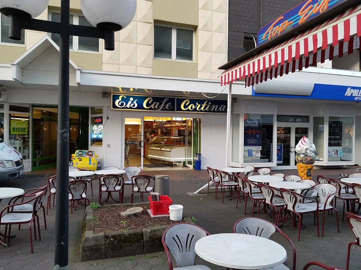 BookNoFees: Restoran – Eiscafé Cortina – Meschede – Eiscafé Cortina, foto 1