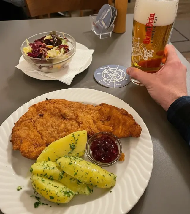 BookNoFees: Restoran – Automat Welt – Vienna – Dunia Automatik, foto 3