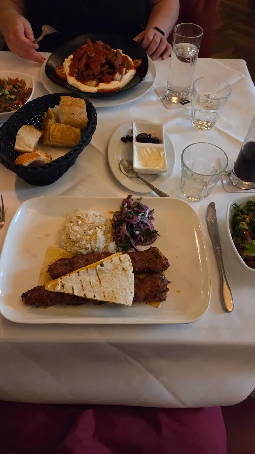 BookNoFees: Restoran – Bosporus Restaurant – Dortmund – Bosporus Restaurant, foto 2