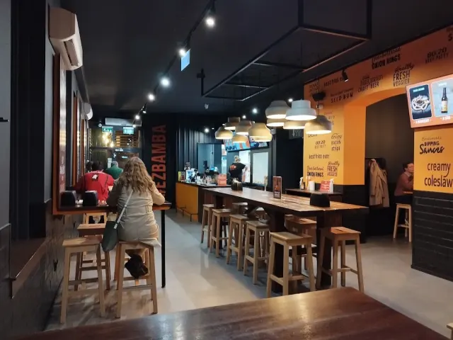 BookNoFees: Restoran – Bamba Marha Burger Bar – Budapest – Bamba Marha Burger Bar, foto 2