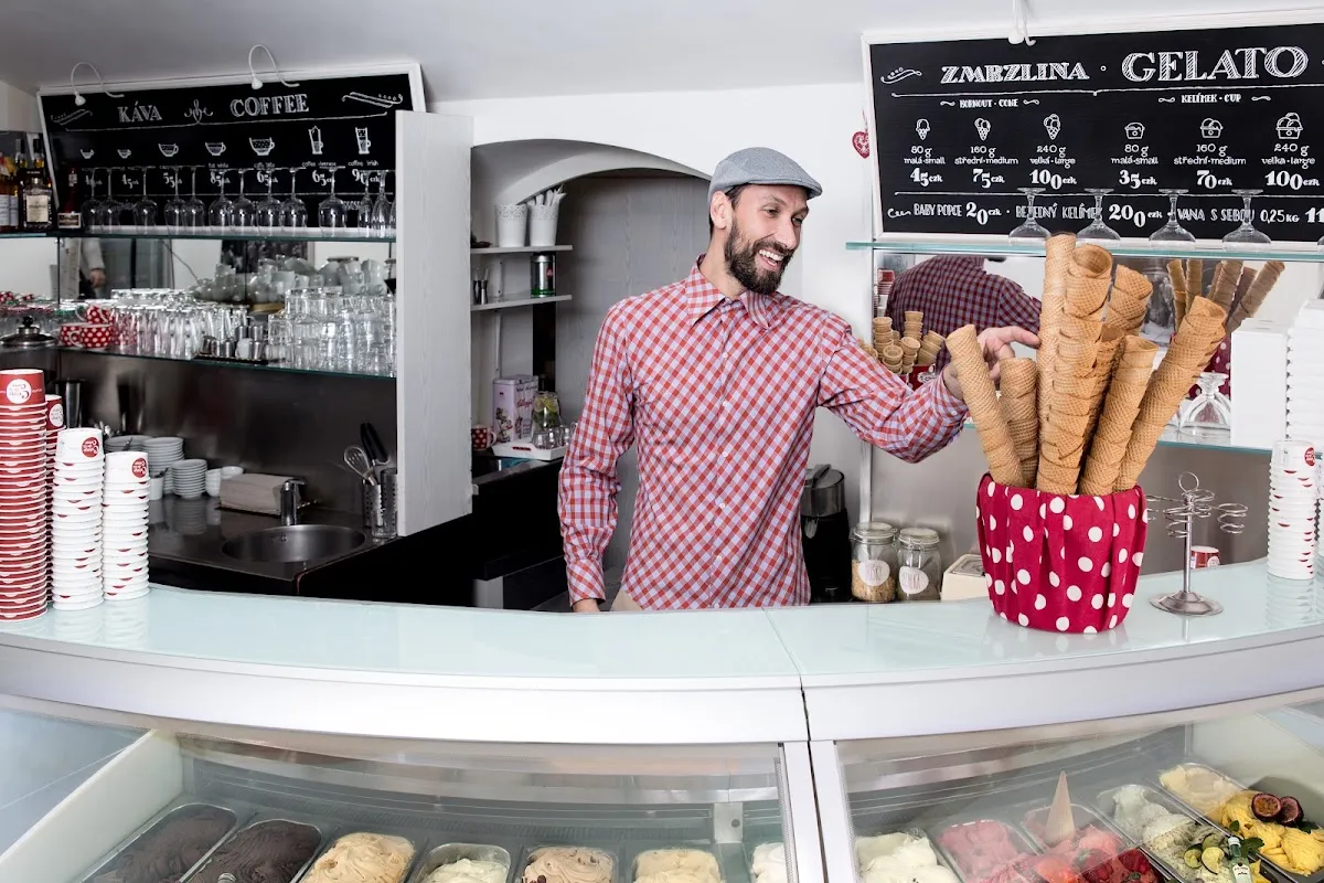 BookNoFees: Restoran – Crème de la Crème – Prague – Crème de la Crème, foto 1