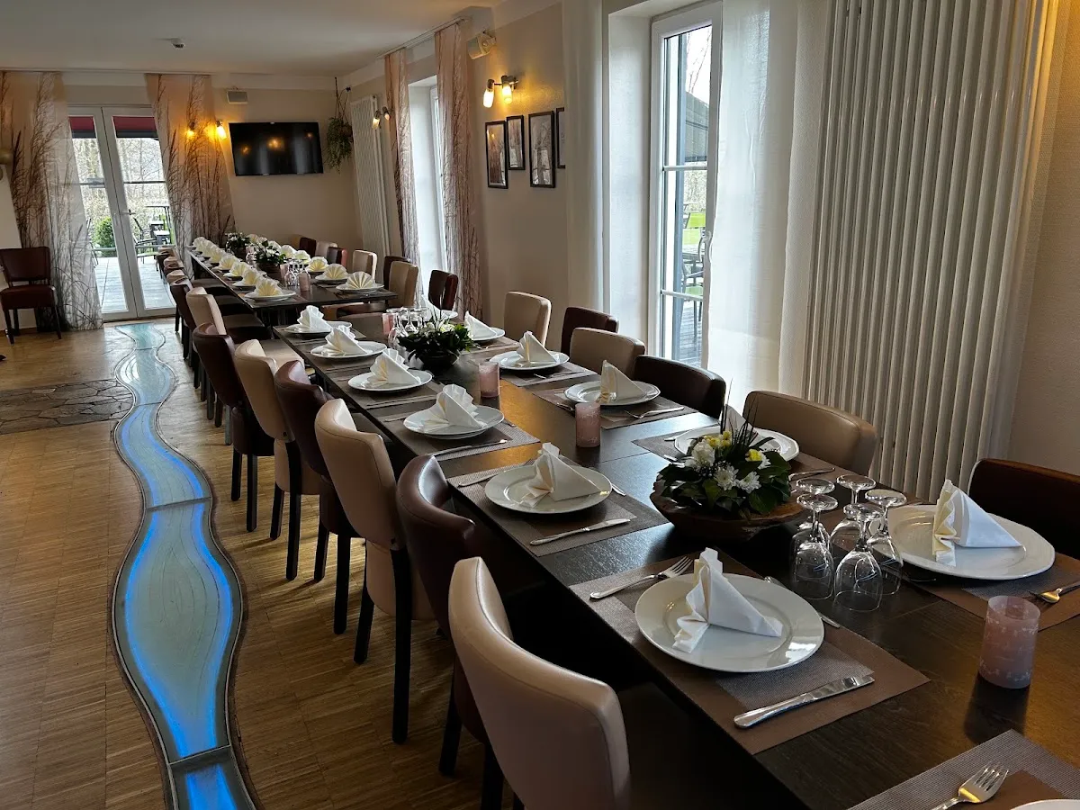BookNoFees: Restoran – Altes Wärterhaus – Hilchenbach – Altes Wärterhaus, foto 1