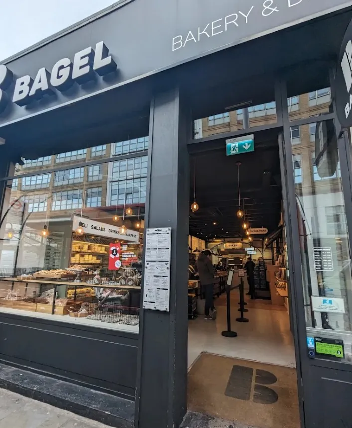 BookNoFees: Kafe – B Bagel Bakery Bar – London – B Bagel Bakery Bar, foto 1