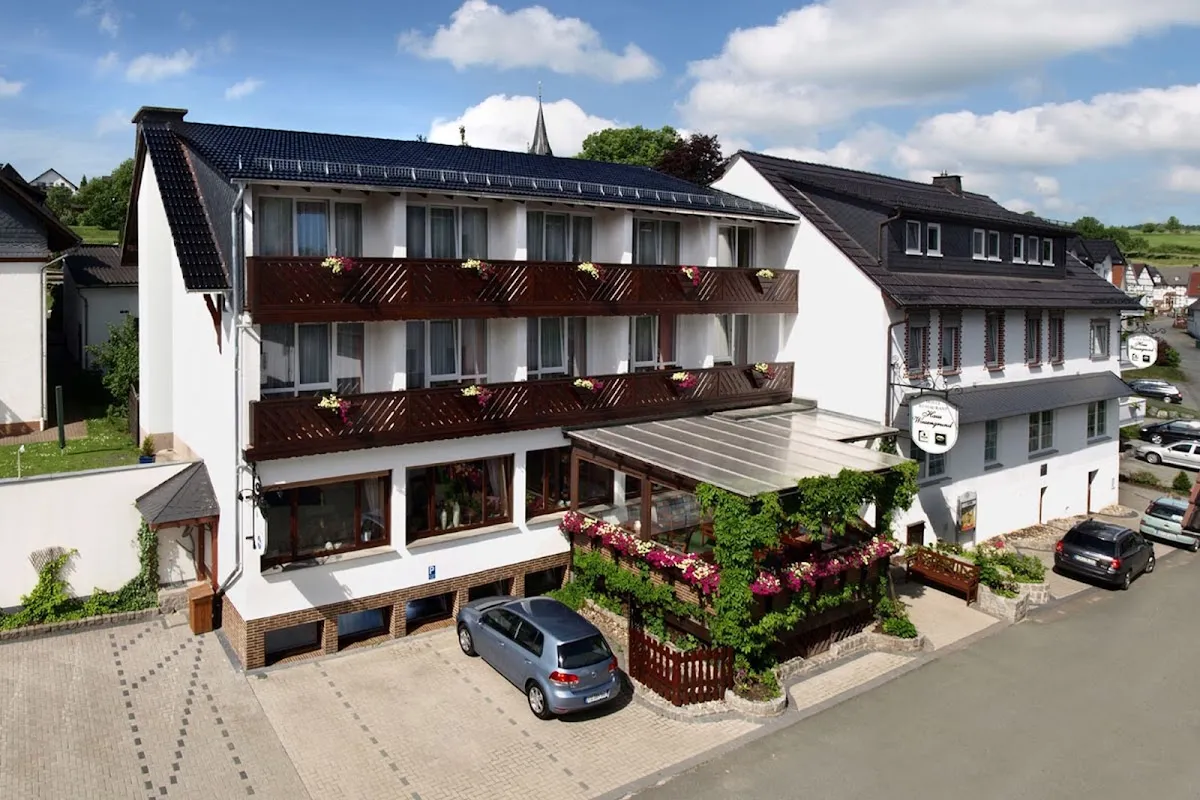 BookNoFees: Restoran – Haus Wiesengrund – Hallenberg – Haus Wiesengrund, foto 1