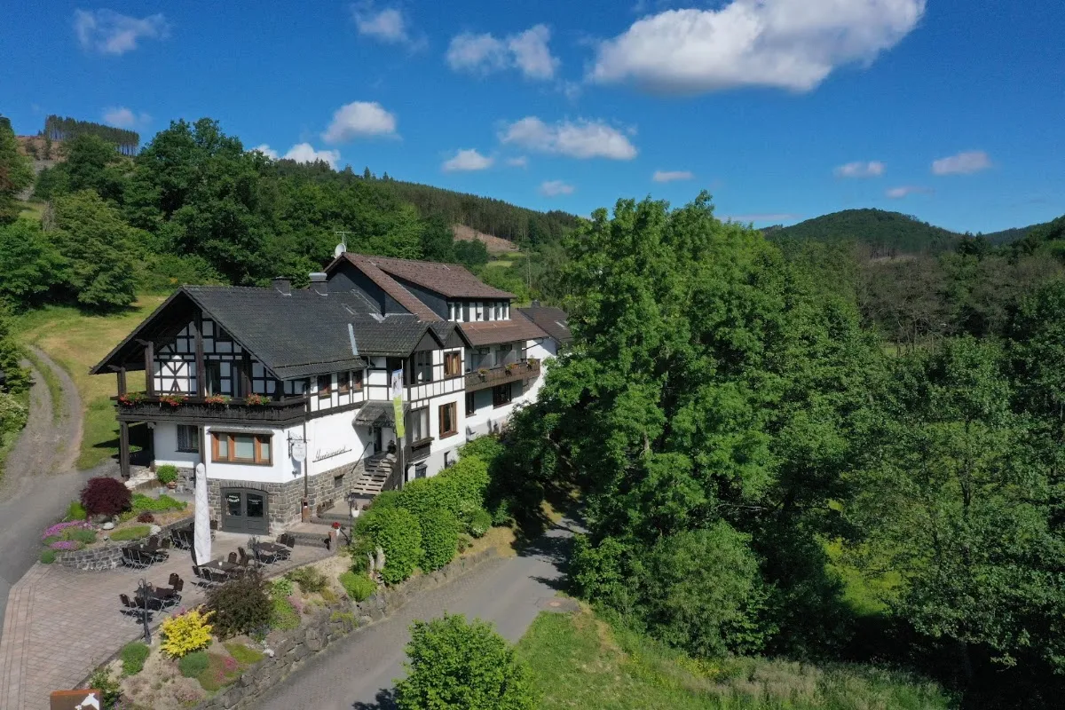 BookNoFees: Restoran – Landhotel Liesetal – Hallenberg – Landhotel Liesetal, foto 1