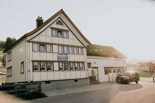 BookNoFees: Chalet Keluarga Appenzell di Alpstein di Brülisau – Rüte