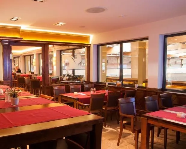 BookNoFees: Il Cavallo, Unna