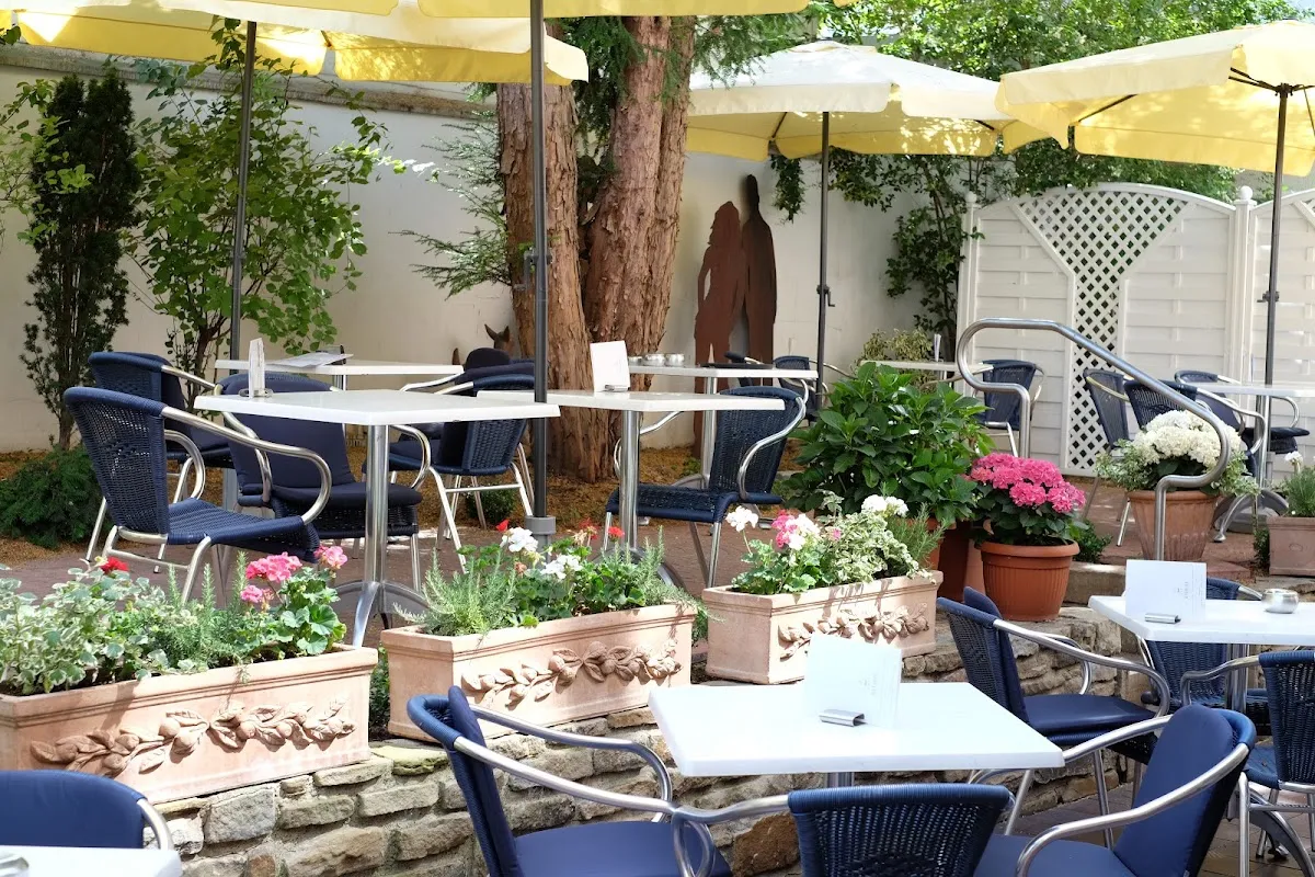 BookNoFees: Restoran – Café Strickmann – Dortmund – Café Strickmann, foto 1