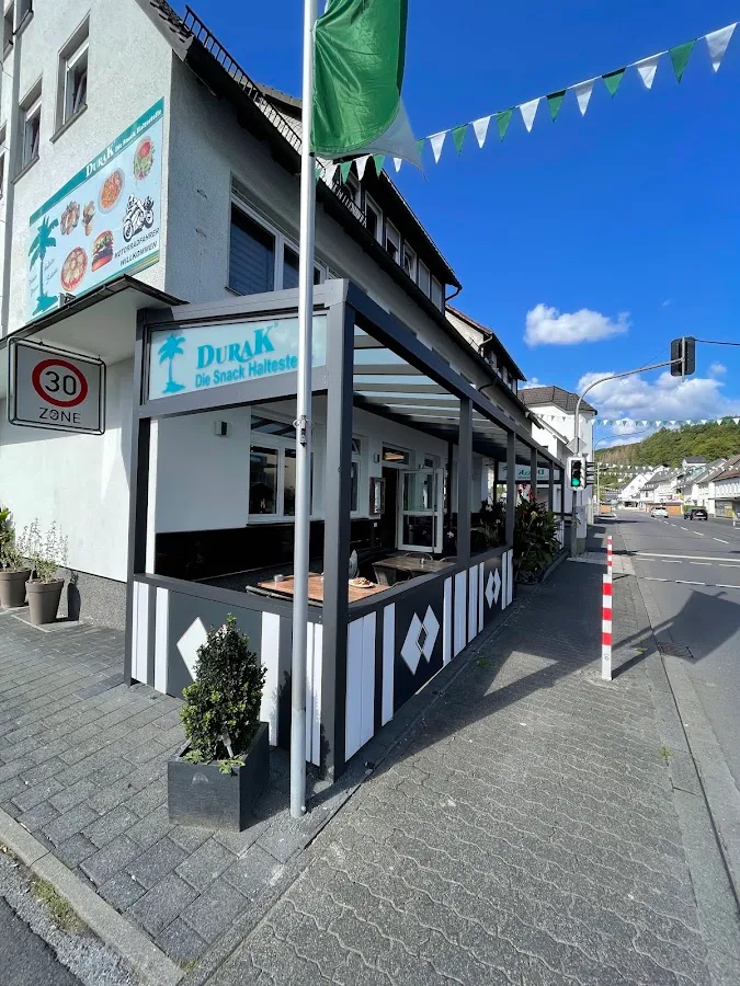 BookNoFees: Kedai snek – DURAK die kleine Snackhaltestelle – Finnentrop – DURAK perhentian snek kecil, foto 1