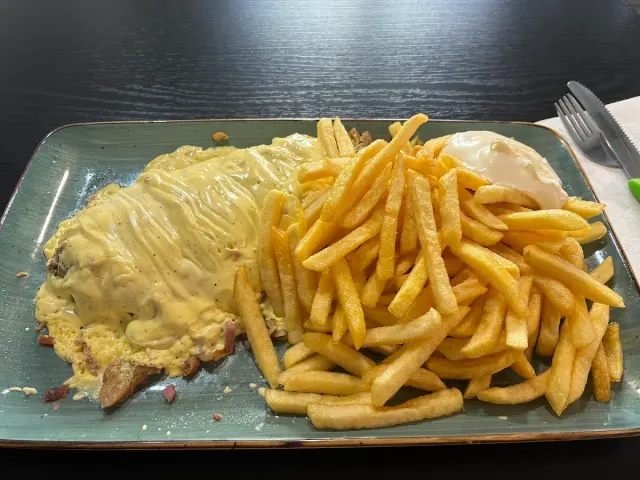 BookNoFees: Restoran – Balver Grillstübchen – Balve – Balver Grillstübchen, foto 3