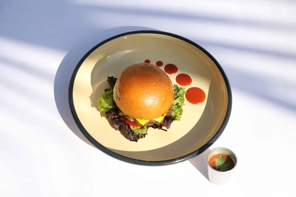 BookNoFees: Contoh foto: Burger