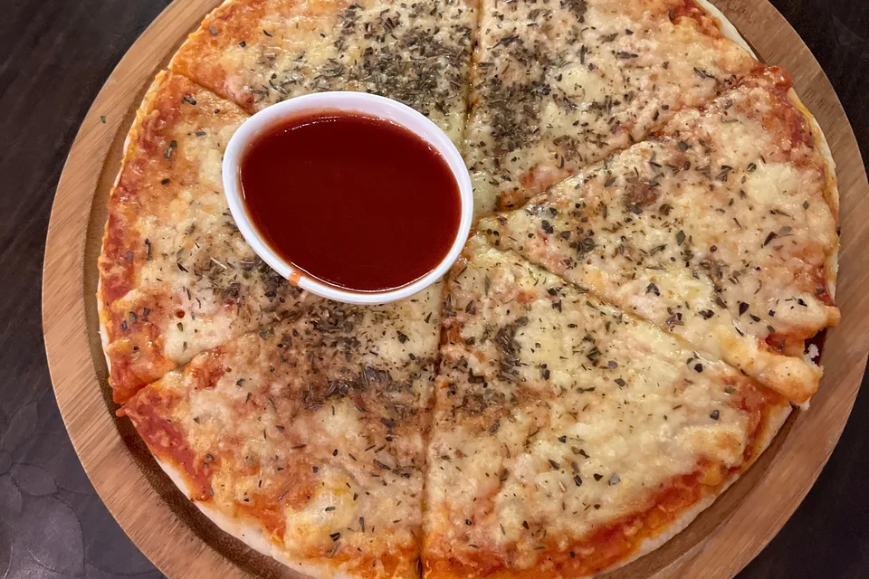 BookNoFees: Contoh foto: Piza
