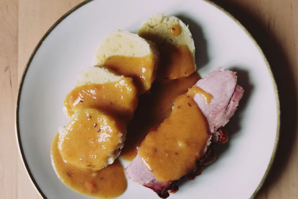 BookNoFees: Example photo: Roast pork